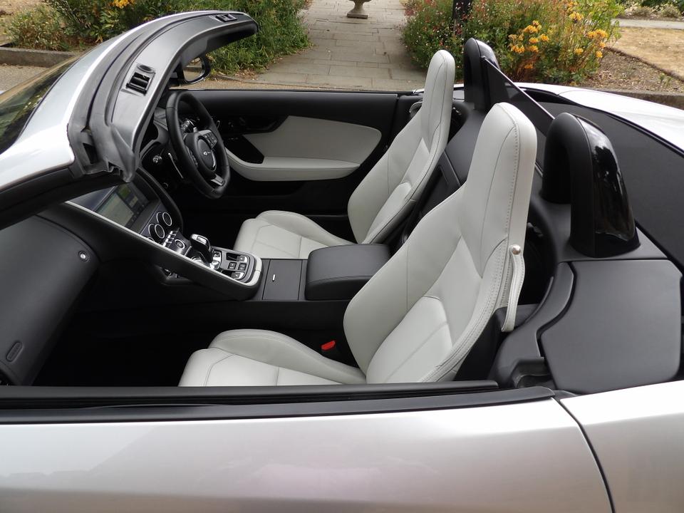 Used Jaguar F-Type OE19ZRZ 4