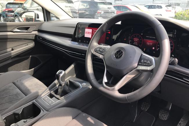 VOLKSWAGEN Golf Photo 8