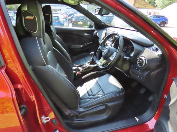 Used Nissan Juke LV70YOW 17