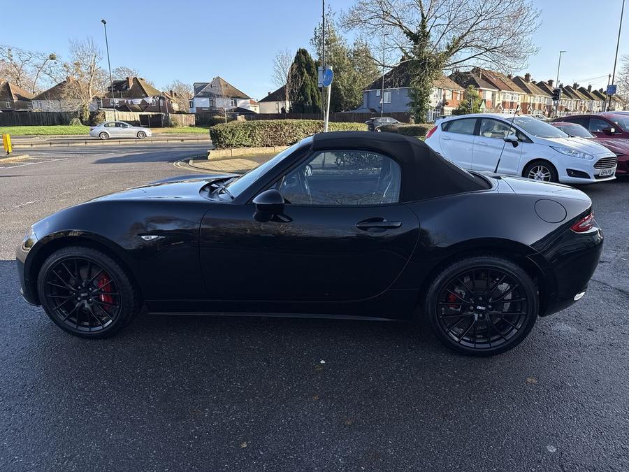 Mazda MX-5 Photo ecabc102-0240-4b75-9f95-e5de761c9fe3.jpg