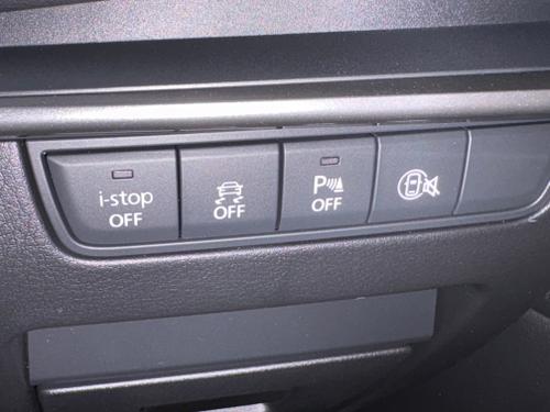 Mazda Mazda3 Photo ecac37e0-bb82-49aa-bad0-6f6d65981daa.JPG