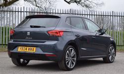SEAT IBIZA Photo 3