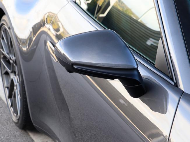 PORSCHE 911 Photo 13