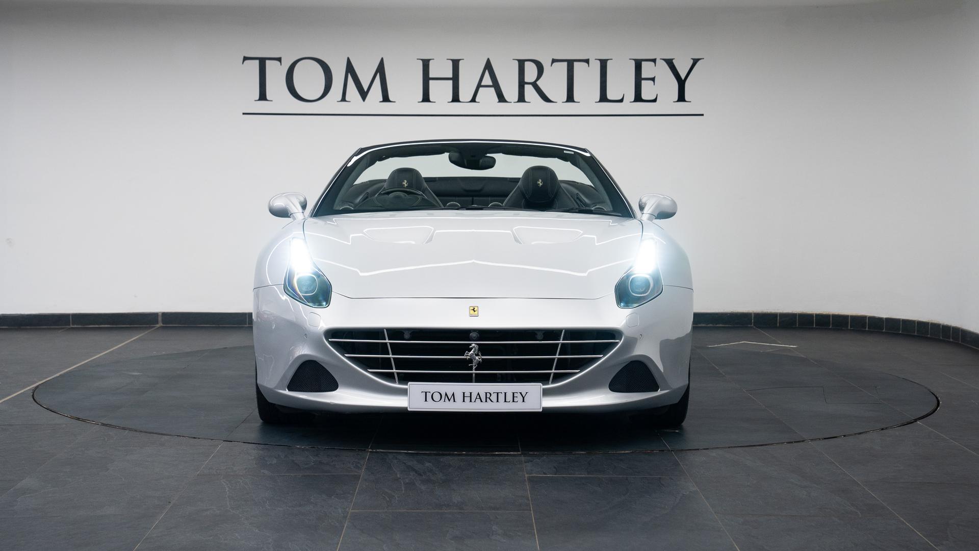 Ferrari California Photo ecd29fa6-51de-4292-b351-bc46d790269c.jpg