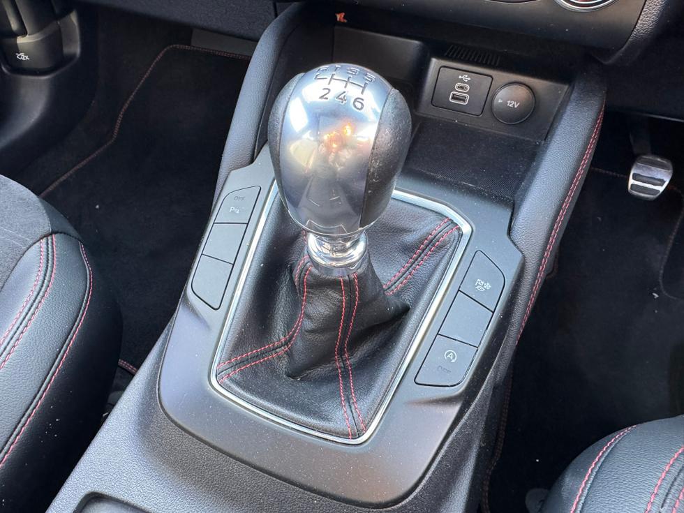 Ford Kuga Photo ecd589b3-4ce8-4eed-a951-4226c2a9263d.JPEG