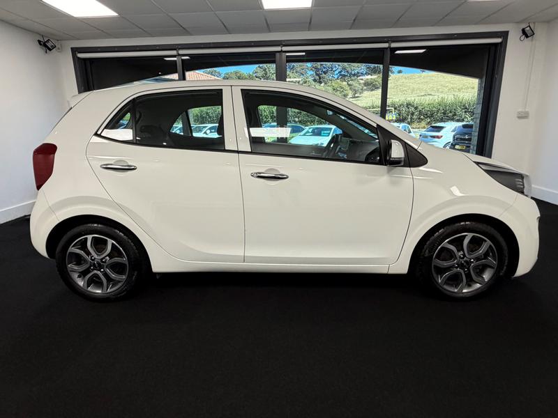 Kia Picanto Photo ecdd6eaa-b8fd-49c0-b339-f40ad2a0ecaa.jpg