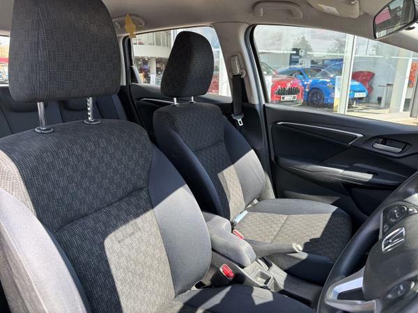 Honda Jazz Photo 22