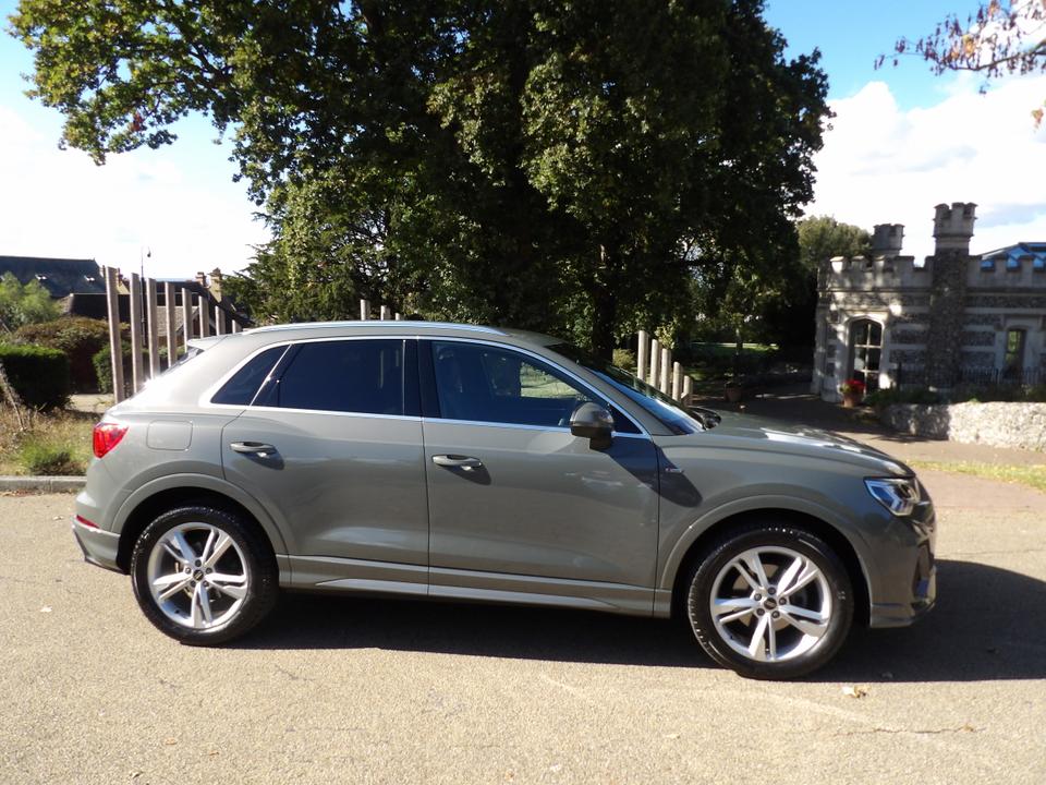 Used Audi Q3 SV74ZHN 10
