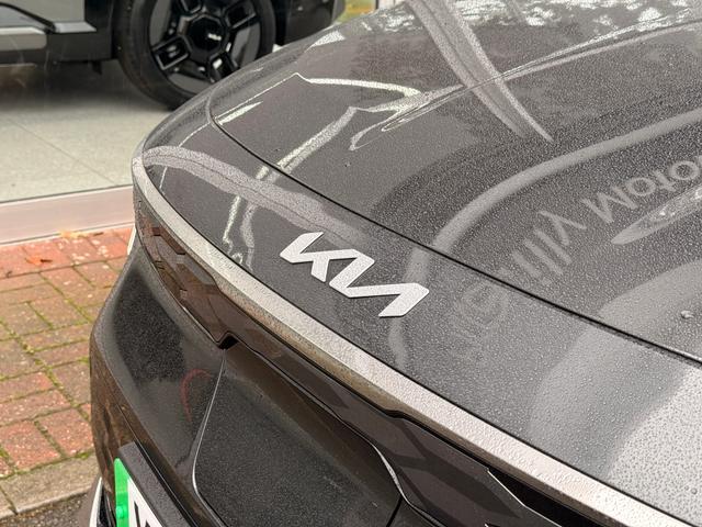 Kia Niro Photo ed26f5e5-538e-4bb8-88a3-bf0f7a0ef50c.jpg