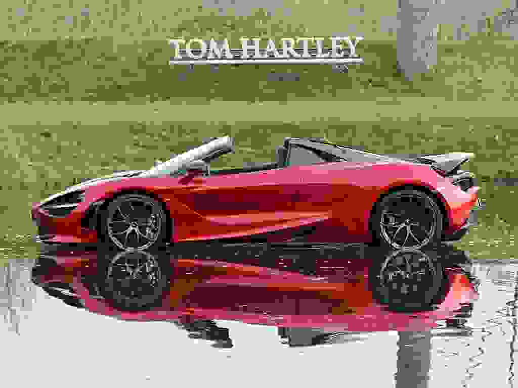 Used 2019 McLaren 720S Spider Volcano Red at Tom Hartley