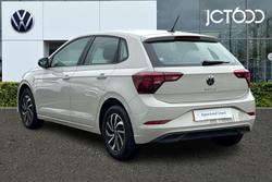 VOLKSWAGEN Polo Photo 3