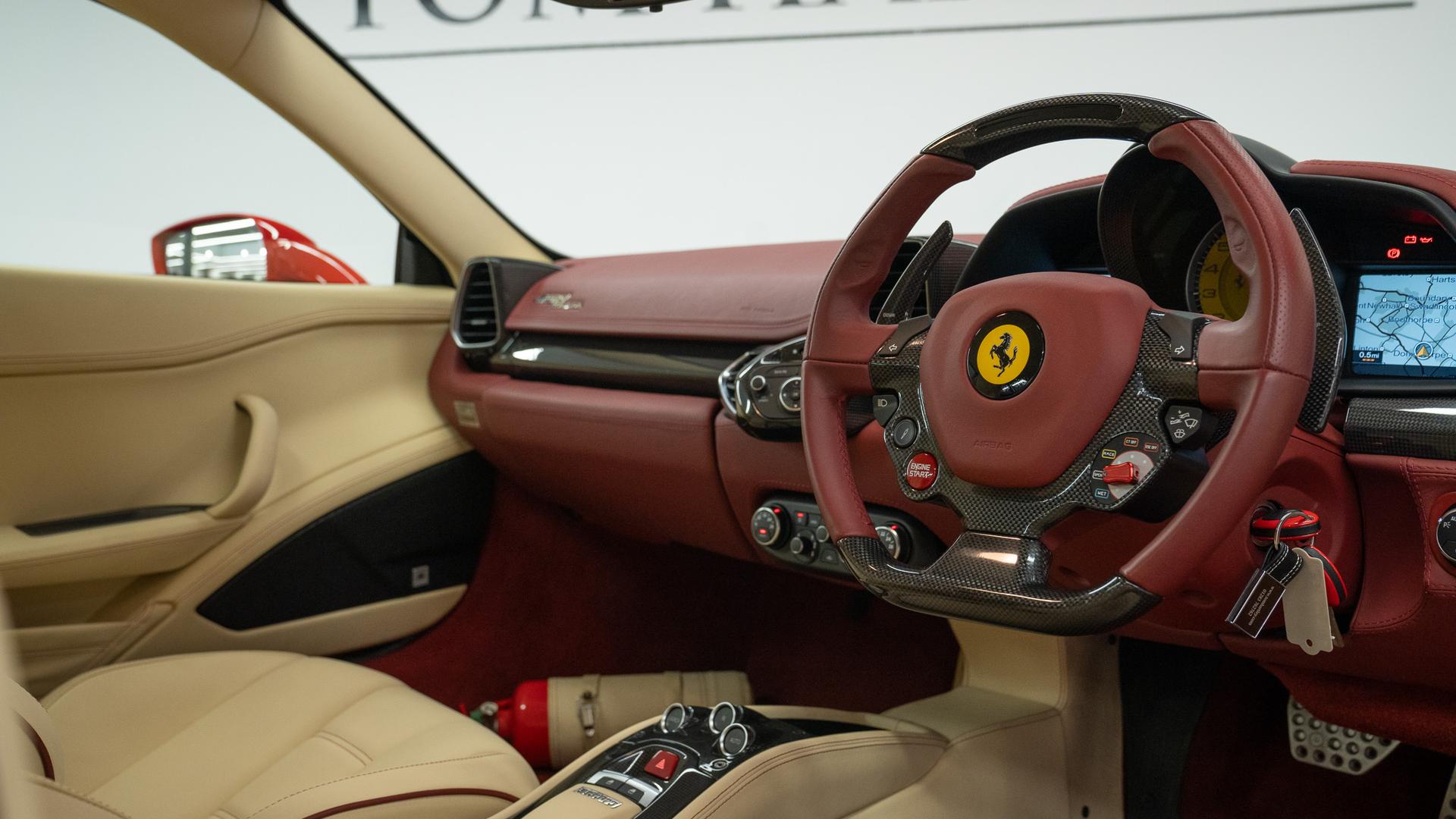 Ferrari 458 Photo ed571e43-aa1c-4ebd-aaa0-15c296bb3eac.jpg
