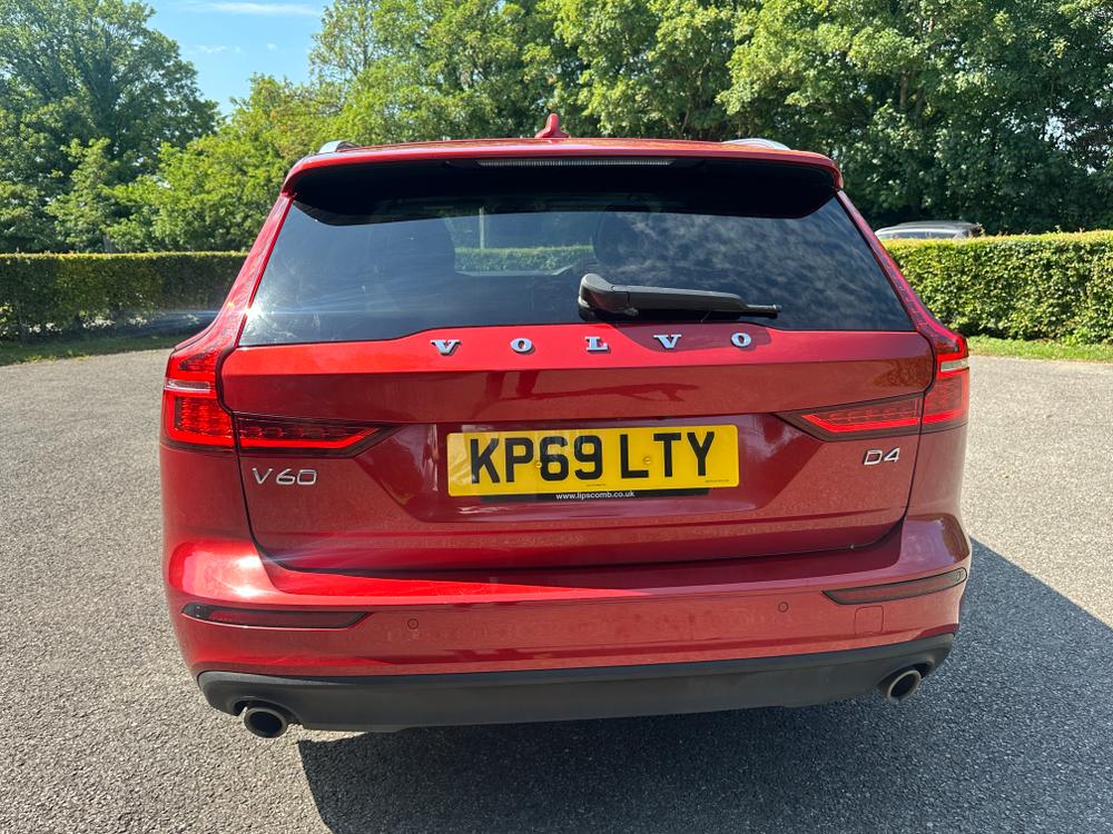 Used Volvo V60 KP69LTY 15