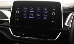 Volkswagen T-ROC Photo 13