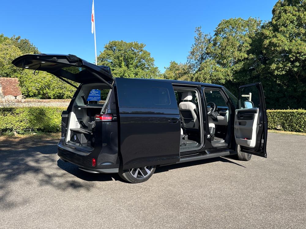 Used Volkswagen ID. Buzz DE25YPW 14