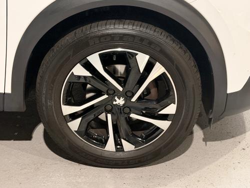 Peugeot 2008 Photo edb8e4cb-ca3d-4411-8a32-f16f8fa3ba37.jpeg