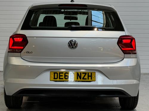 Volkswagen Polo Photo edbc6e94-f05d-4d00-9e6b-14f85c4b92bd.jpeg