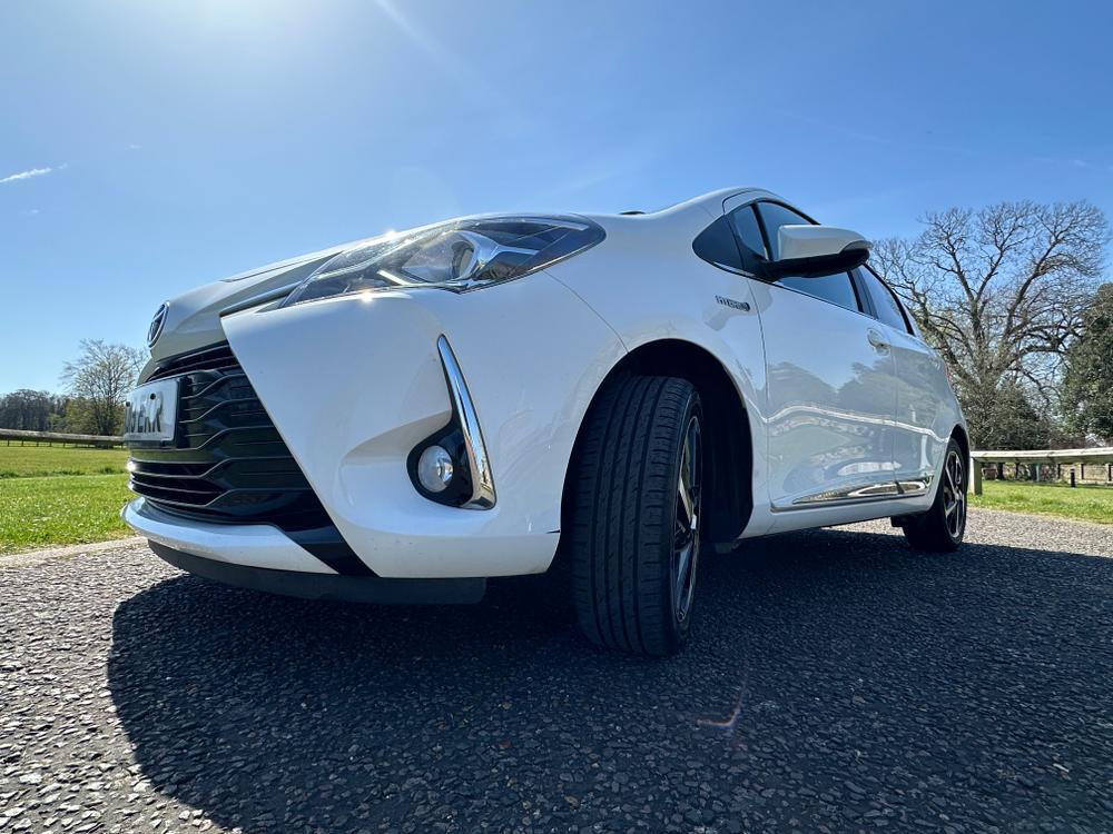 Used Toyota Yaris AJ19EKR 11