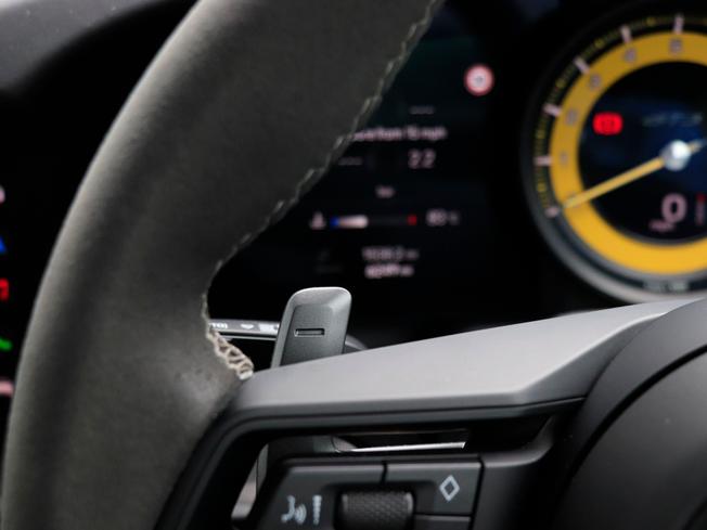 PORSCHE 911 Photo 39