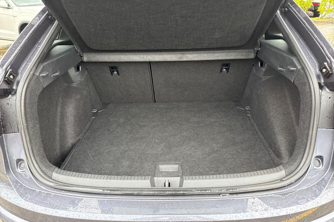 VOLKSWAGEN Taigo Photo 9
