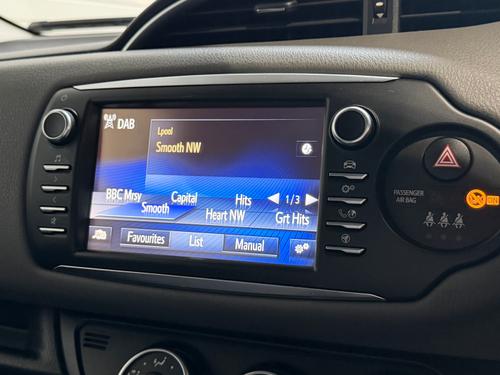 Toyota Yaris Photo edf133bb-6ec6-480a-99d2-46cb3ef86f9b.jpeg