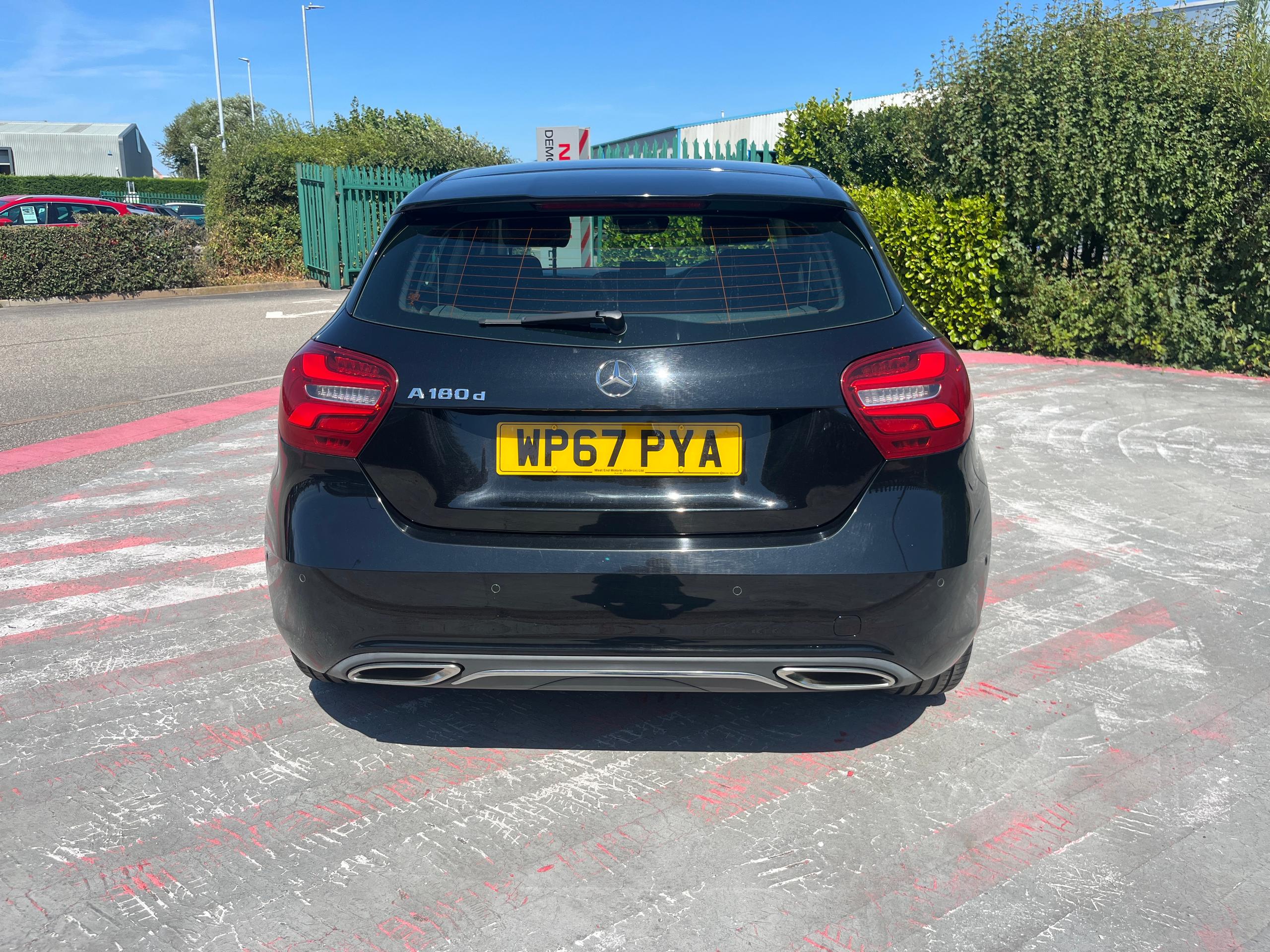 Mercedes-Benz A Class Photo 5