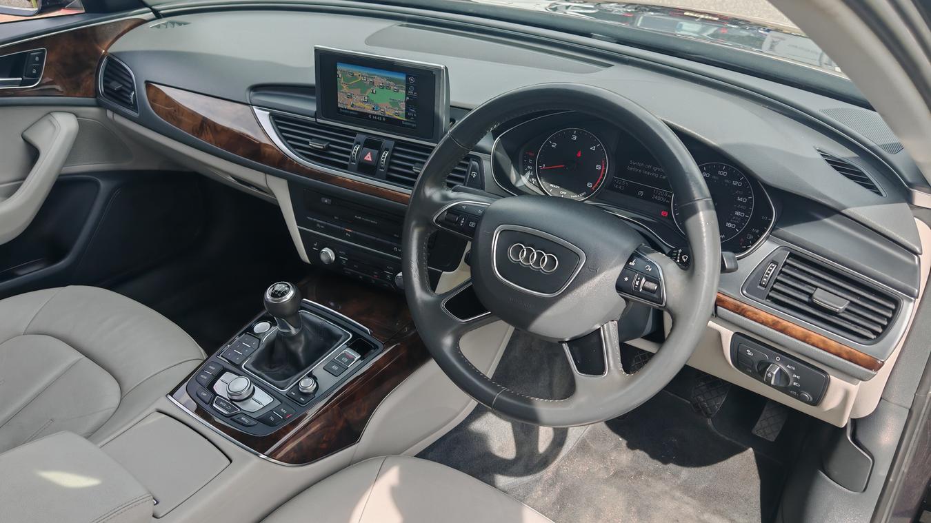 Used Audi A6 Saloon WK17YJD 10