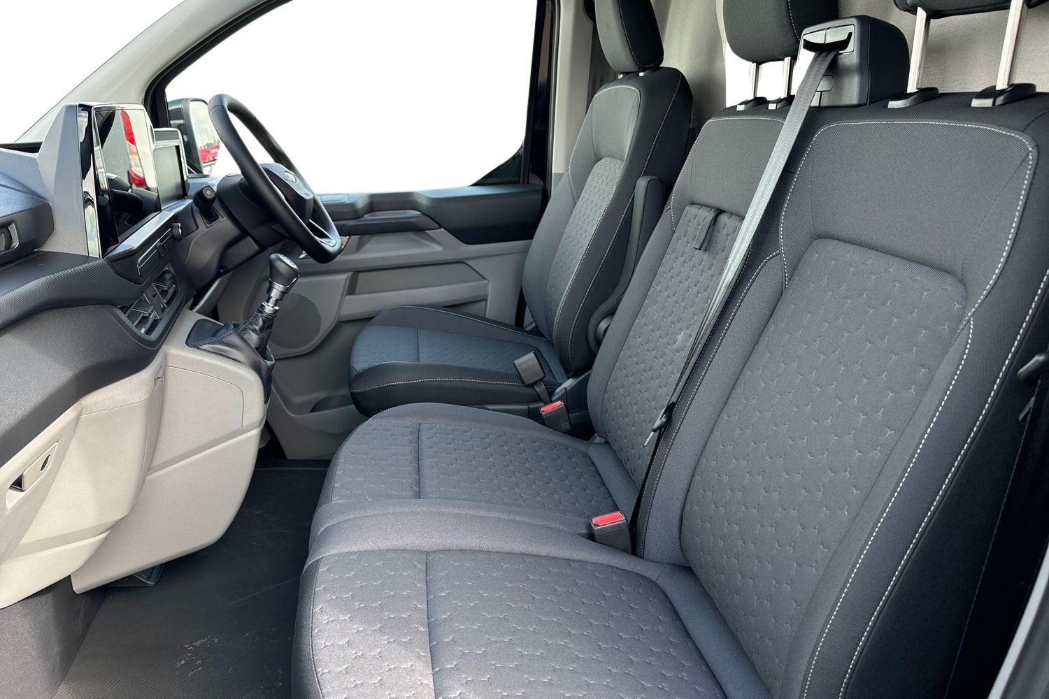 Ford TRANSIT CUSTOM Photo 9