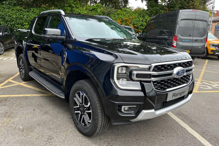 Used Ford RANGER PLATINUM14 30