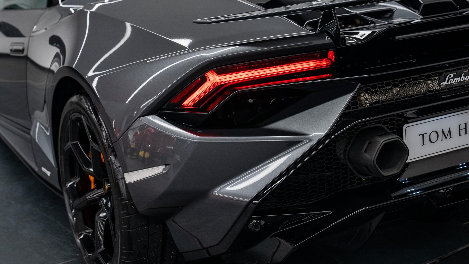 LAMBORGHINI Huracan Photo ee31b147-f30a-4159-8eed-b7b746bc67aa.jpg