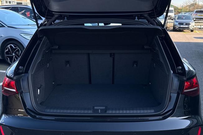 Audi A3 Photo 12