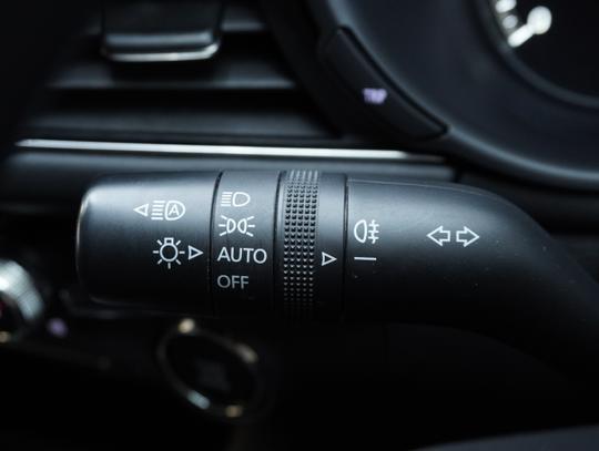 Mazda 3 Photo ee4b79ef-bafa-4dd2-b3bf-c906f8c3d8b3.jpg