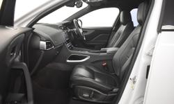 Jaguar F-PACE Photo 25