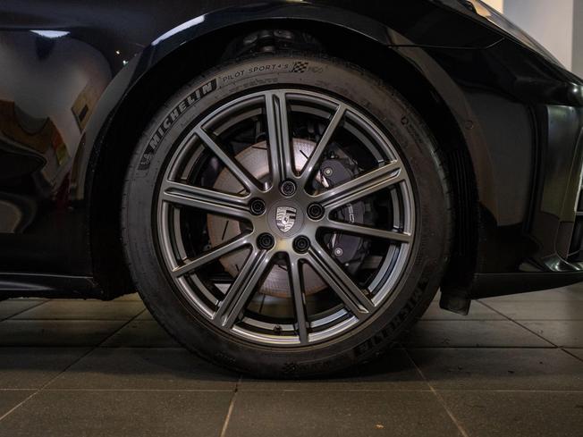 PORSCHE Panamera Photo 31
