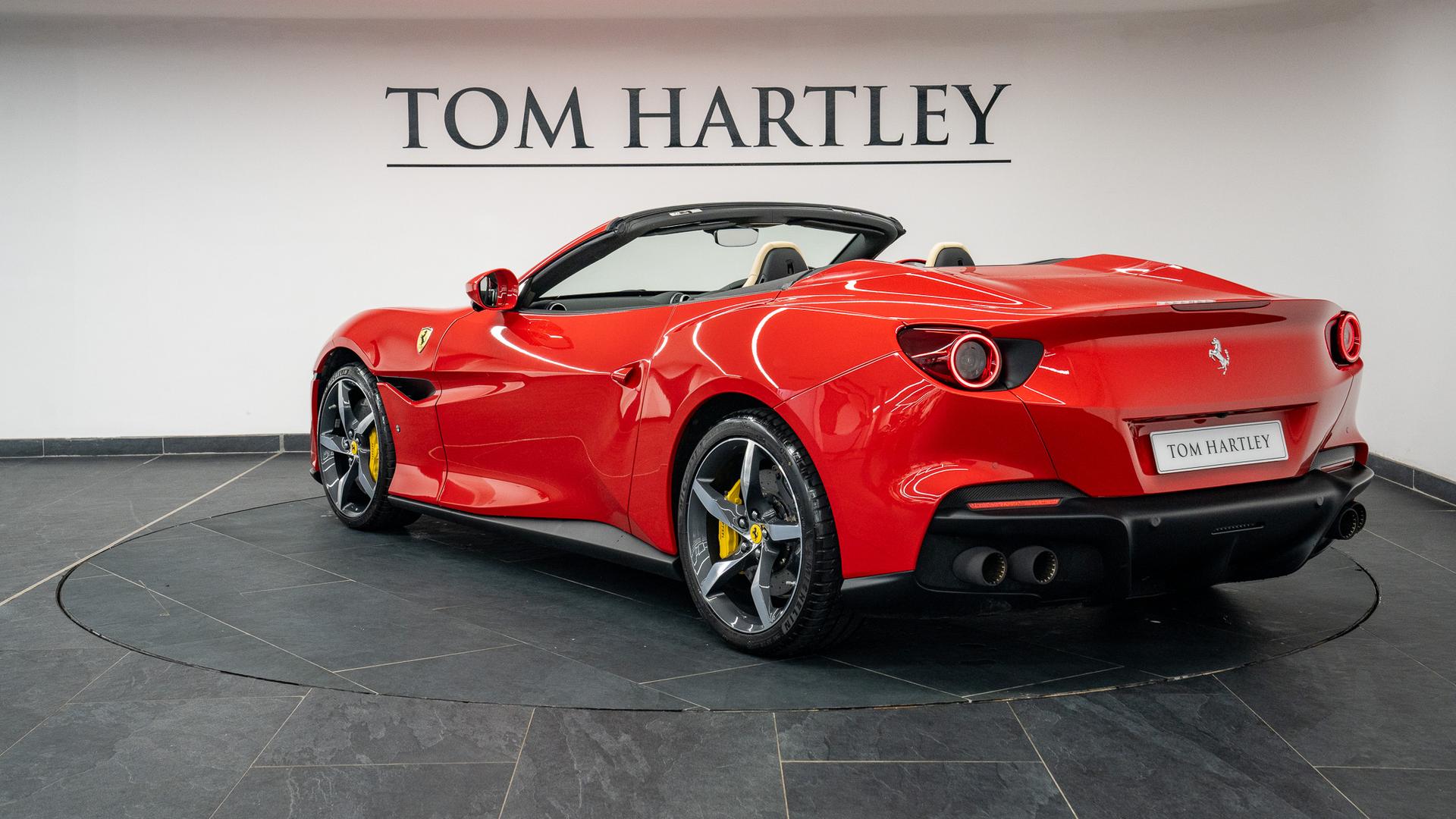 Ferrari Portofino Photo ee664df6-8921-4167-b99e-75a185a52cd2.jpg