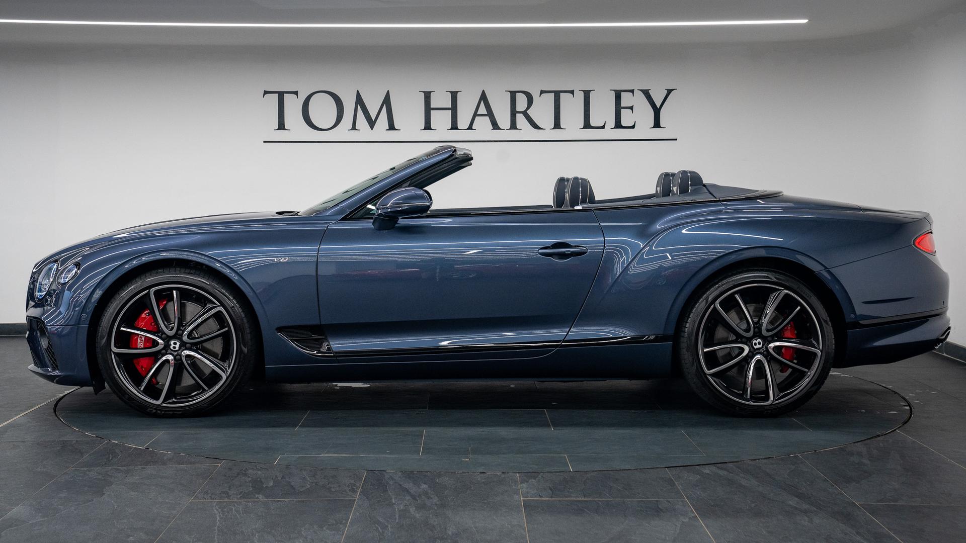 Bentley Continental Photo ee6734ab-3124-4df7-b250-a7f1981a3fb8.jpg