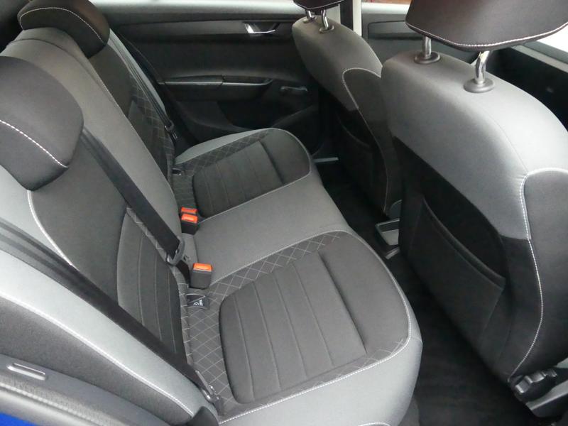 Skoda Fabia Photo ee6cc1ad-1e29-4f2e-a81d-22e1babd0350.jpg