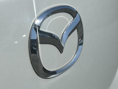 Mazda Mazda2 Photo 32