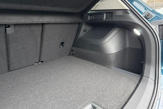 VOLKSWAGEN Tiguan Photo 22