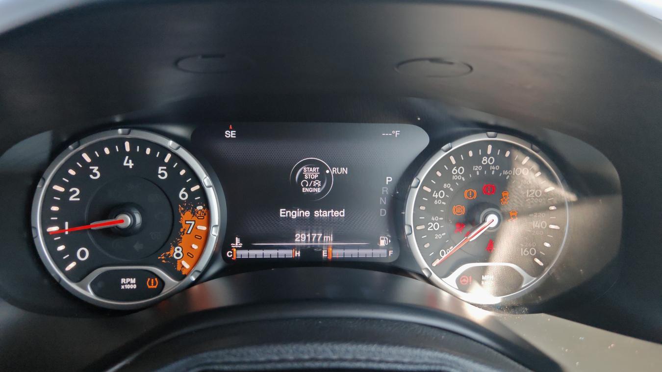 Used Jeep Renegade OU66RZE 31