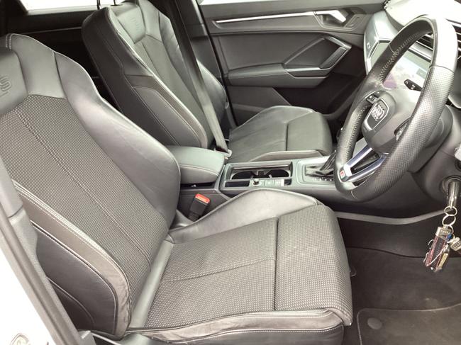 Audi Q3 Photo ee7f3bef-13e3-4933-8fc5-4c4b686f18bd.JPG