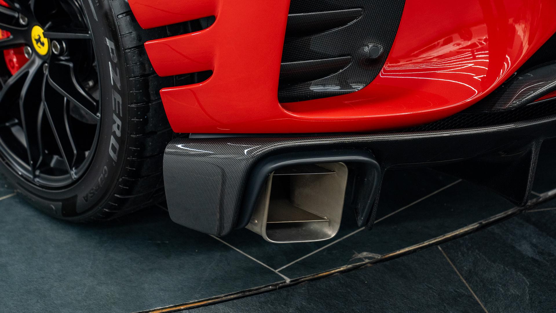 Ferrari 812 Photo ee9fa551-ed9f-440c-ba08-43c4acc3ebc3.jpg