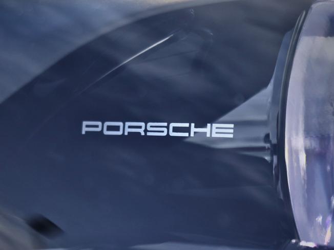 PORSCHE Panamera Photo 9