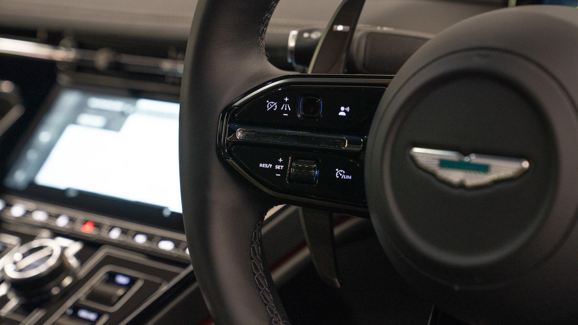 Aston Martin DB12 Photo eec533a2-277c-423c-9e7a-e7aad655c3f8.jpg