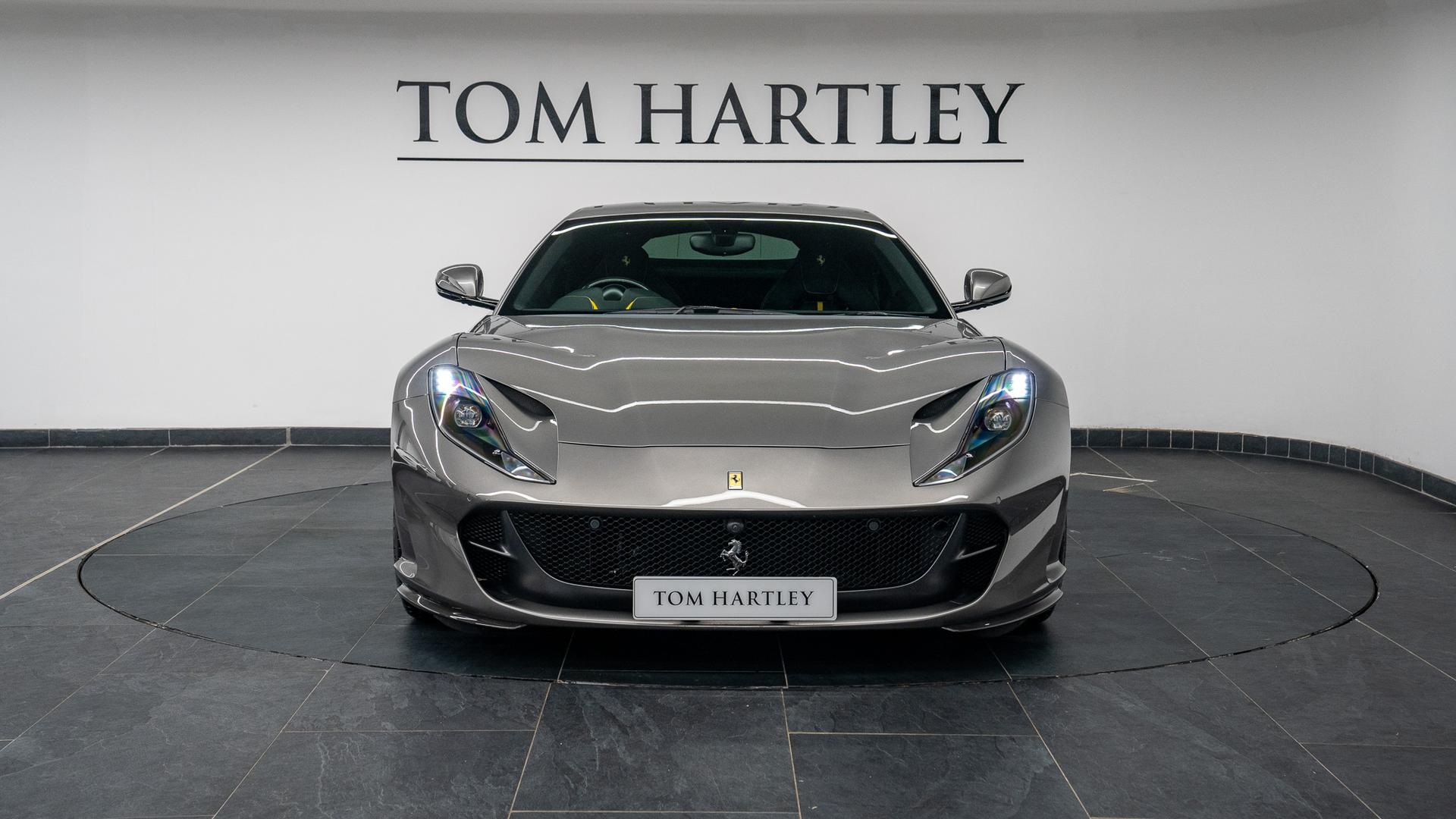 Ferrari 812 Photo eec6387e-4c6c-42cd-9e27-d8fd27b51611.jpg