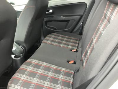 Volkswagen up! Photo 30