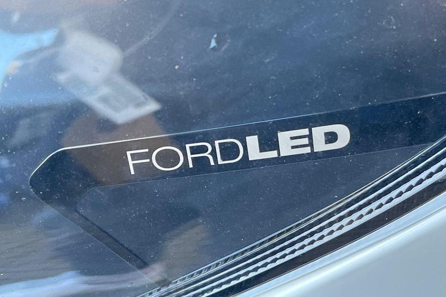 Ford TRANSIT CUSTOM Photo eed69f3a-32fe-4902-8474-32aa58086d5d.jpg