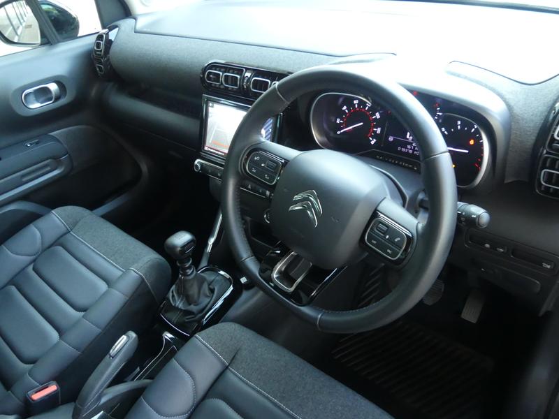 Citroen C3 Aircross Photo eef4791f-68db-49ba-a3bd-17df50dc7807.jpg