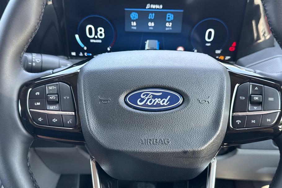 Used Ford TRANSIT CUSTOM 24/N211169 25