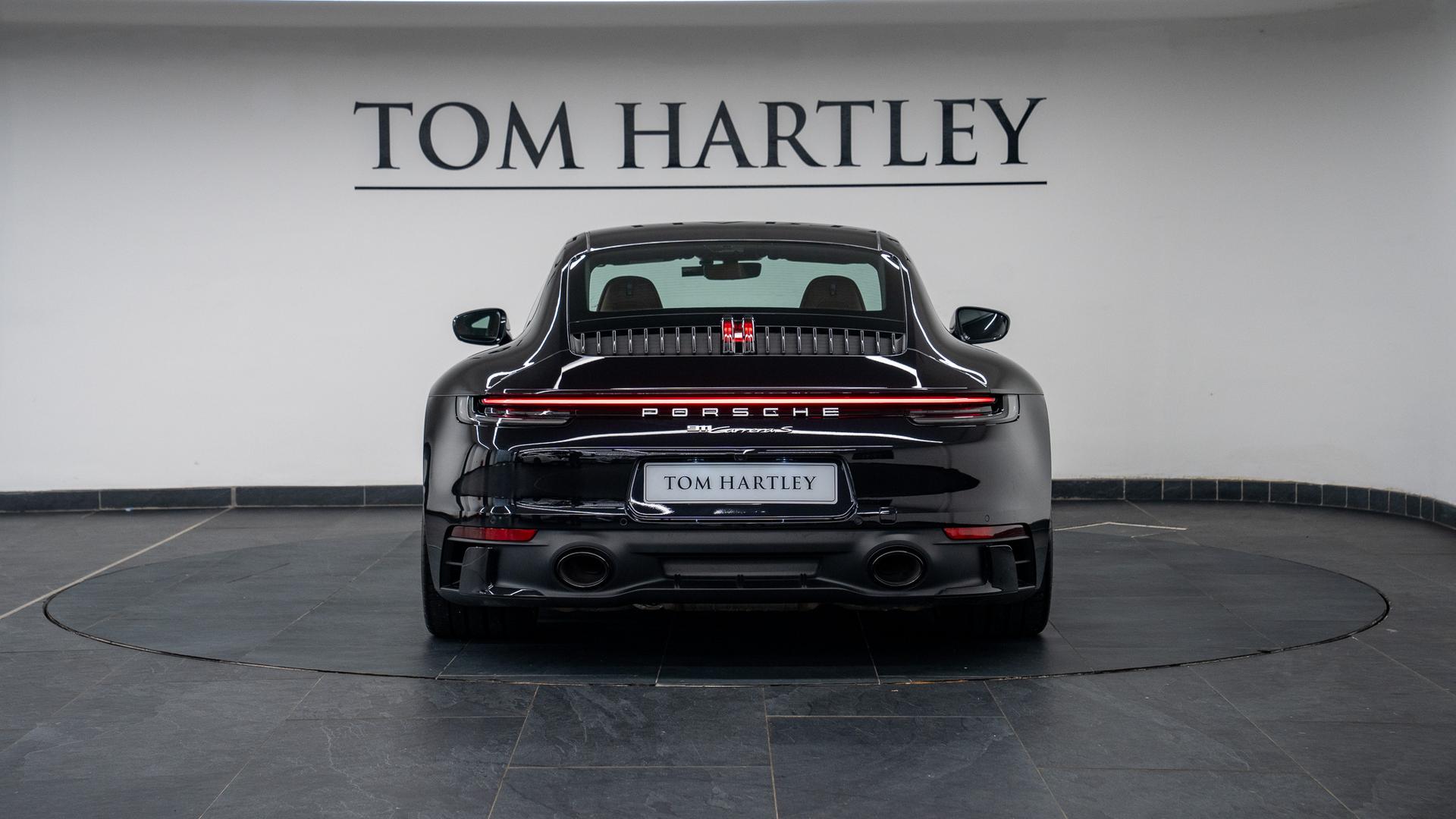 Porsche 911 Photo ef1e5f27-97e8-4693-89b7-95408e5ce4fb.jpg